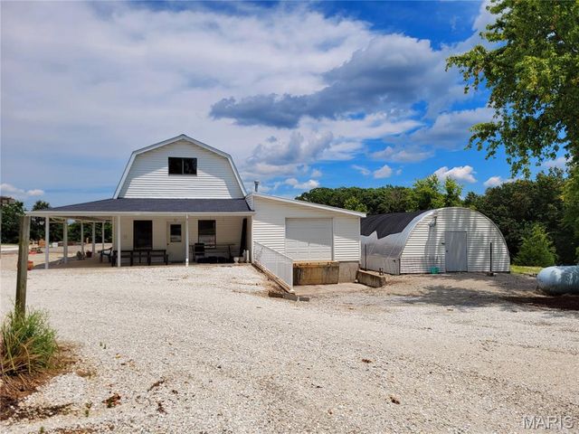 22169 NW Service Road, Warrenton, MO 63383