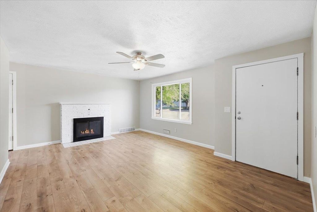 1101 N Rudolf Rd, Spokane Valley, WA 99206 photo 4