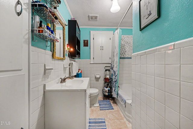 1729 S Scales Street, Reidsville, NC 27320