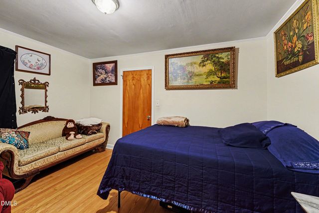 1729 S Scales Street, Reidsville, NC 27320