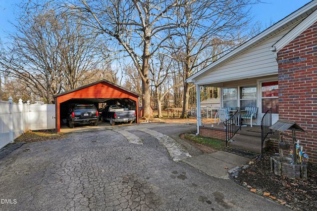 1729 S Scales Street, Reidsville, NC 27320