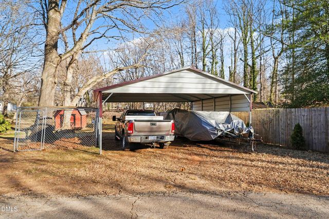 1729 S Scales Street, Reidsville, NC 27320