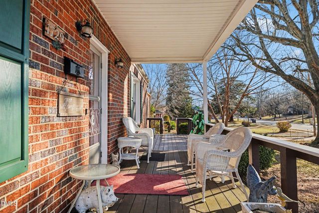 1729 S Scales Street, Reidsville, NC 27320