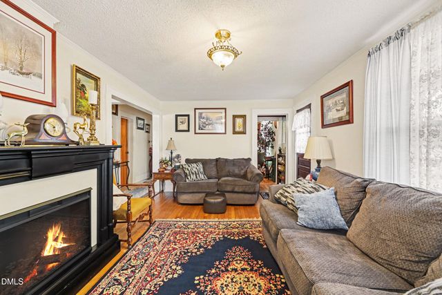 1729 S Scales Street, Reidsville, NC 27320