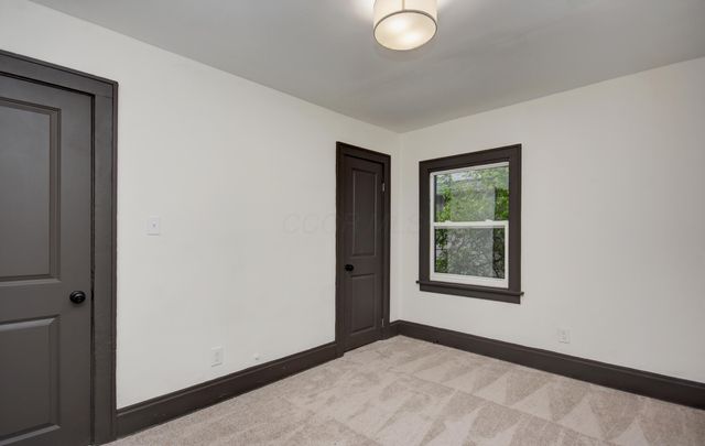1130 Wilson Avenue, Columbus, OH 43206