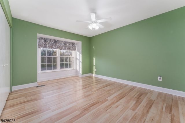 205 Chatsworth Dr, Franklin Twp., NJ 08873