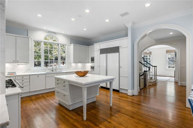 4777 Riverview Road, Sandy Springs, GA 30327
