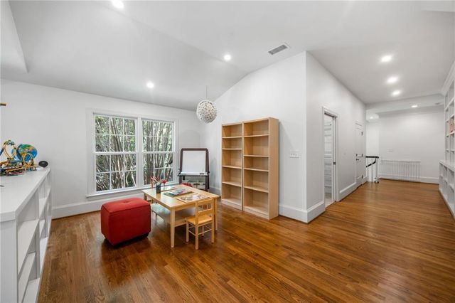 4777 Riverview Road, Sandy Springs, GA 30327