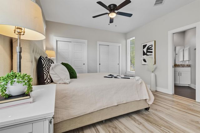 5609 Tura LN A, Austin, TX 78721