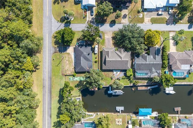 11370 W State Park Street, Crystal River, FL 34428