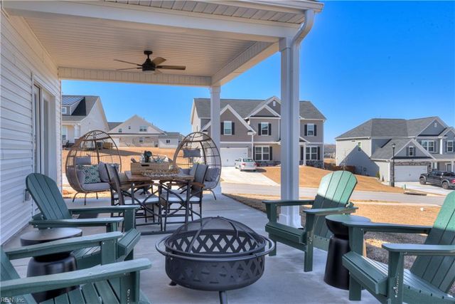 MM Easton At Mallory Pointe, Smithfield, VA 23430