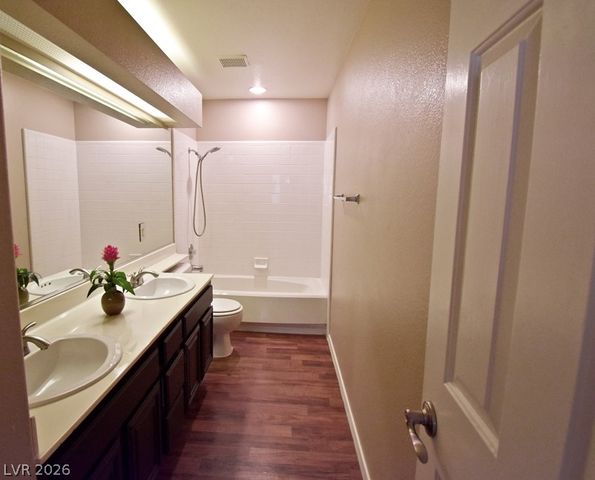 4904 Crimson Glory Lane, Las Vegas, NV 89130