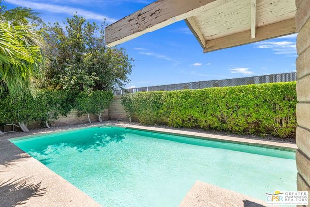 44593 Roundtable Street, Indio, CA 92201