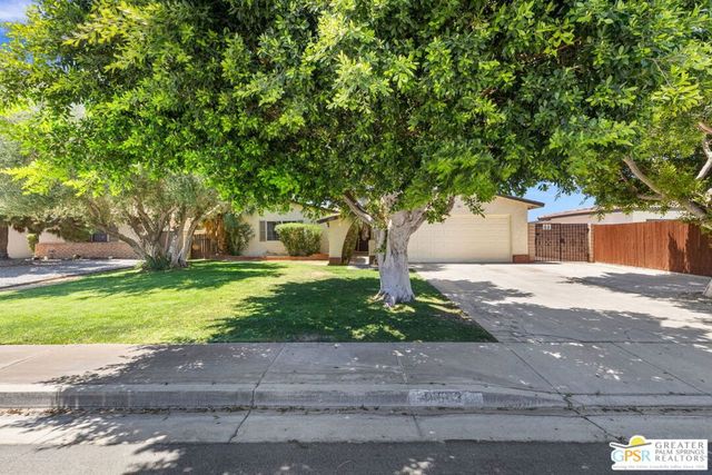 44593 Roundtable Street, Indio, CA 92201