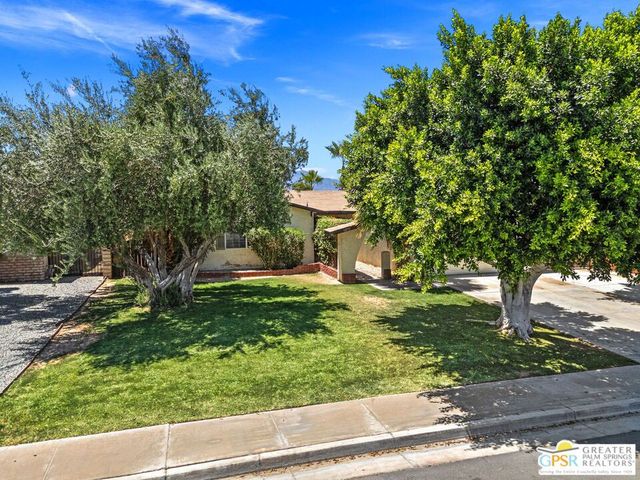 44593 Roundtable Street, Indio, CA 92201