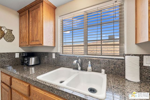 44593 Roundtable Street, Indio, CA 92201