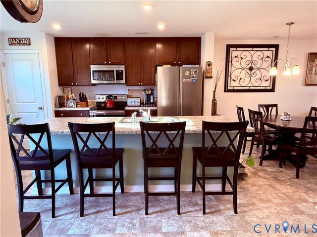 2109 Chaucer Ct, Aylett, VA 23009