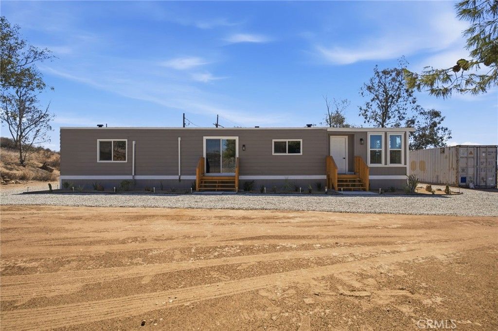 42600 San Ignacio, Hemet, CA 92544 — exterior