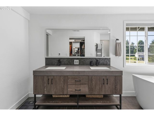 27214 Ne 87TH Ave, Battle Ground, WA 98604