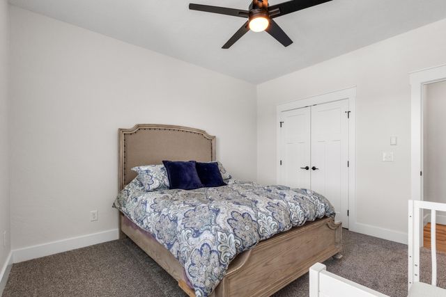 4900 S Aaron Avenue, Springfield, MO 65810