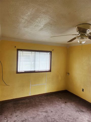 2530 Camel Court, Dallas, TX 75241