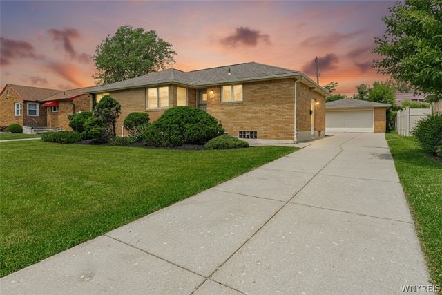 42 Alden Ave, Buffalo, NY 14216