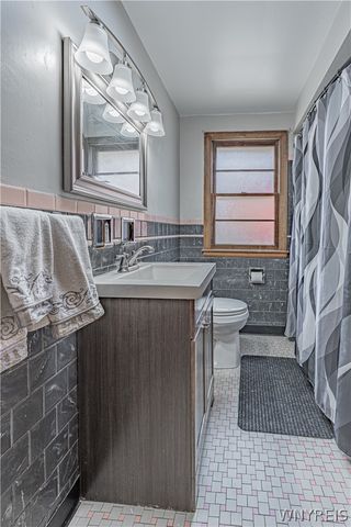 42 Alden Ave, Buffalo, NY 14216