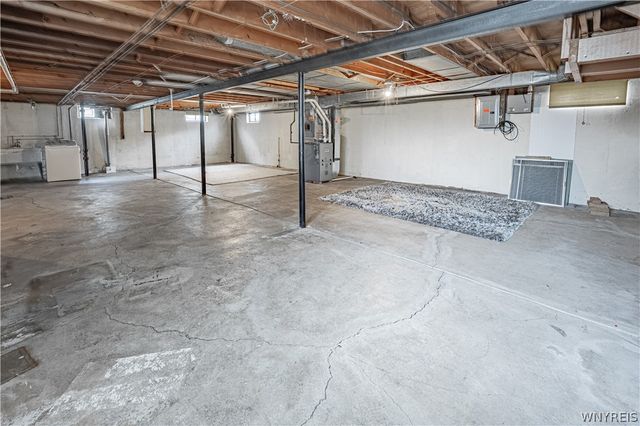 42 Alden Ave, Buffalo, NY 14216