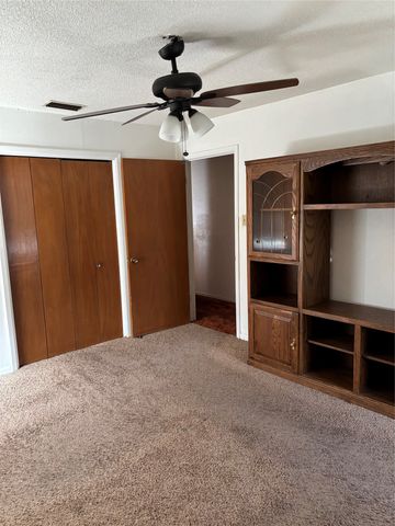 1102 Anthony Drive, Ennis, TX 75119