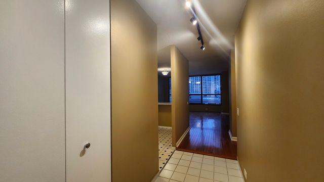 405 N WABASH Avenue 701, Chicago, IL 60611