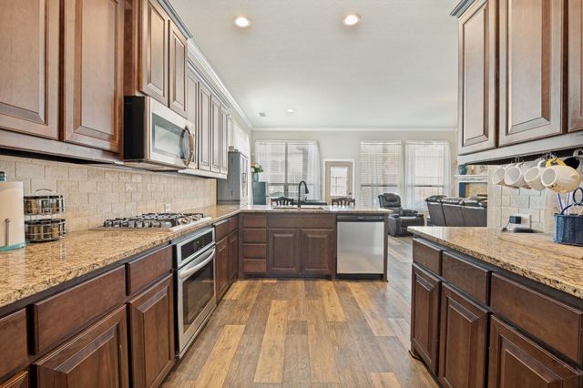 1247 Lynn Drive, Arlington, TX 76002