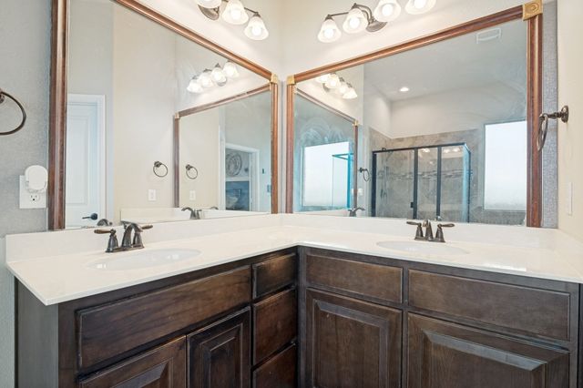 1247 Lynn Drive, Arlington, TX 76002