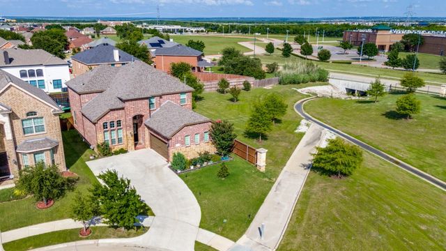 1247 Lynn Drive, Arlington, TX 76002