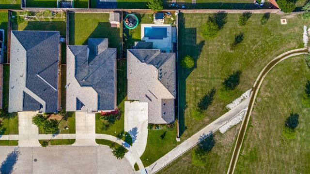 1247 Lynn Drive, Arlington, TX 76002