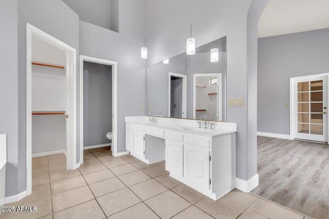 205 E STACEY Lane, Tempe, AZ 85284