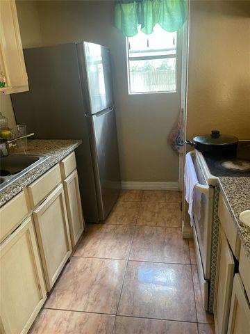 1801 Cardinal Drive, League City, TX 77573