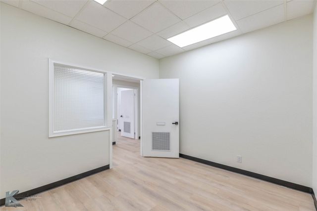 317 N Willis Street Office 1-8, Abilene, TX 79603