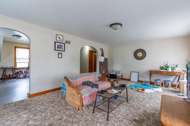 1623 Kilbourn Avenue, Tomah, WI 54660