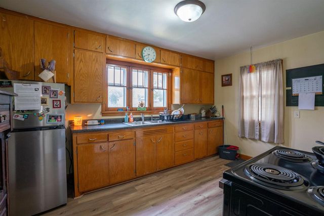 1623 Kilbourn Avenue, Tomah, WI 54660