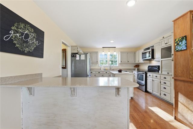 13416 Pete Lee Road, Farmington, AR 72730