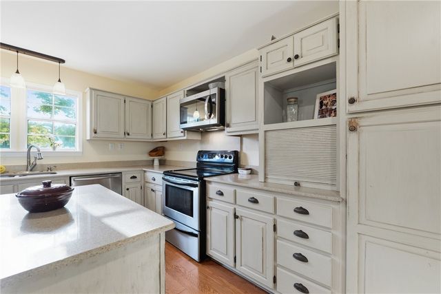 13416 Pete Lee Road, Farmington, AR 72730