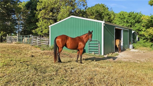 13416 Pete Lee Road, Farmington, AR 72730
