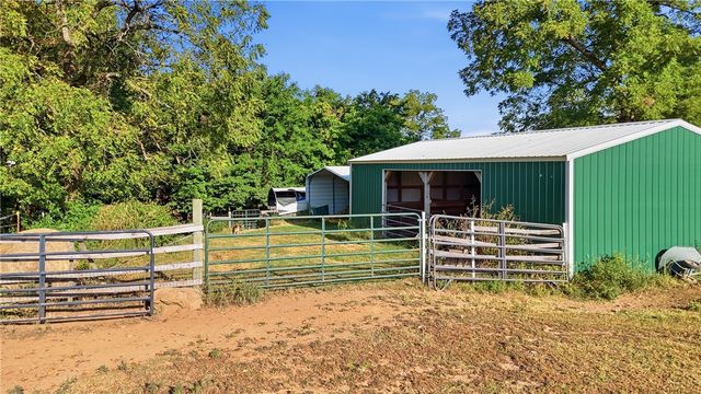 13416 Pete Lee Road, Farmington, AR 72730