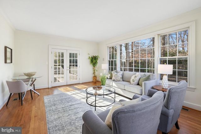 7700 BRICKYARD RD, Potomac, MD 20854