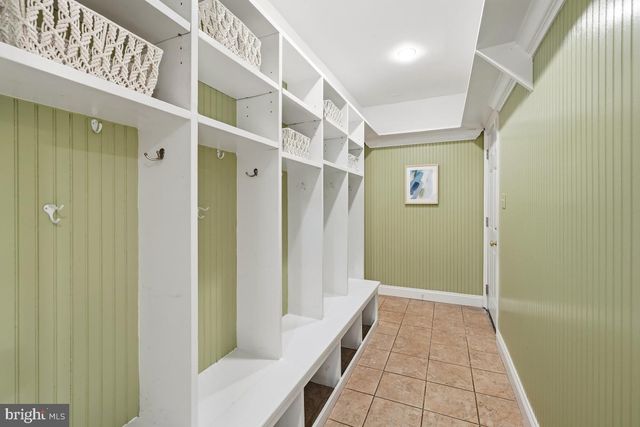 7700 BRICKYARD RD, Potomac, MD 20854