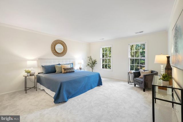 7700 BRICKYARD RD, Potomac, MD 20854