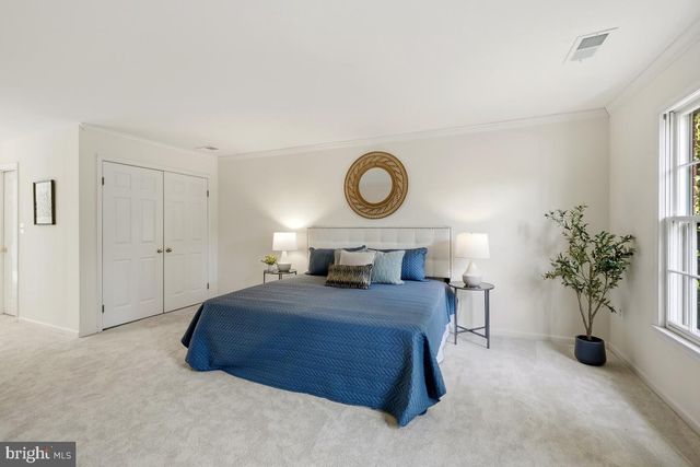 7700 BRICKYARD RD, Potomac, MD 20854