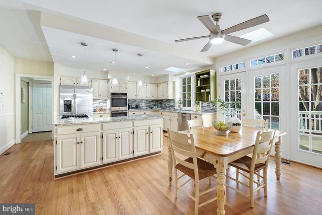 7700 BRICKYARD RD, Potomac, MD 20854