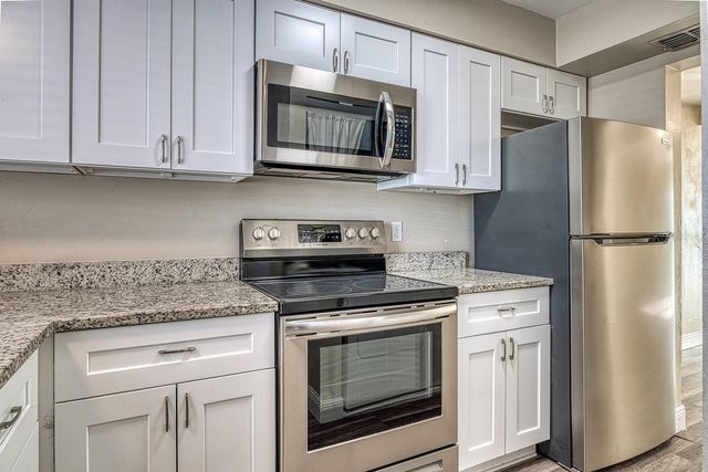 283 GARDNER LANE D, Kissimmee, FL 34743