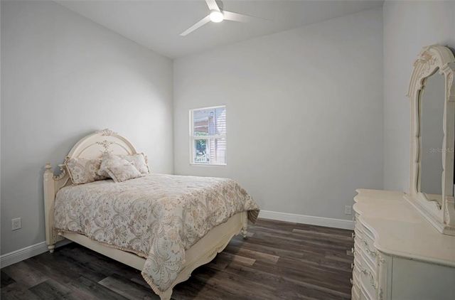 2335 W BEACH STREET, Tampa, FL 33607